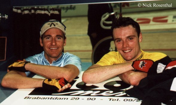 Photo of Rob Hayles and Scott McGrory during the Ghent six-day bike race